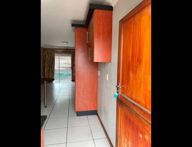 2 BEDROOM PROPERTY TO RENT IN BLUFF